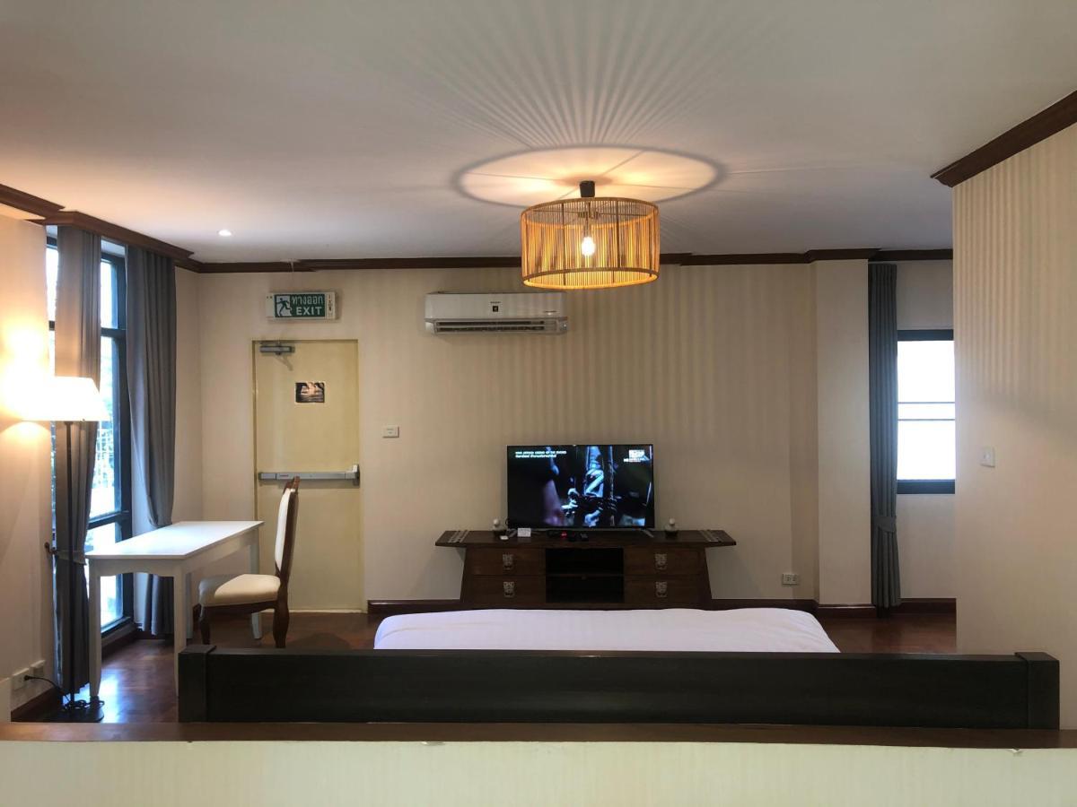 Nt Place Sukhumvit Апартаменты Бангкок